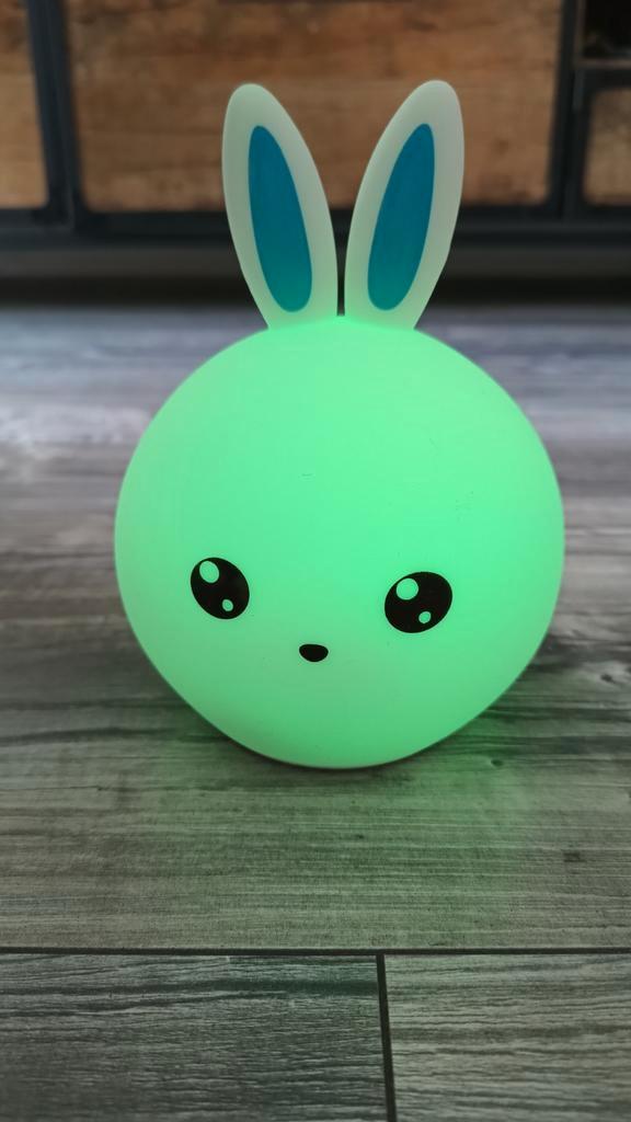 Nijntje Nachtlampje - Kleur Veranderend knuffel Konijn, Huis en Inrichting, Lampen | Tafellampen, Nieuw, Minder dan 50 cm, Ophalen of Verzenden