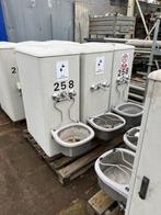 2204. Polyester camping kasten, Ophalen, Gebruikt, Overige