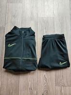 Trainingspak NIKE Maat L, Maat 52/54 (L), Zwart, Nike, Ophalen of Verzenden