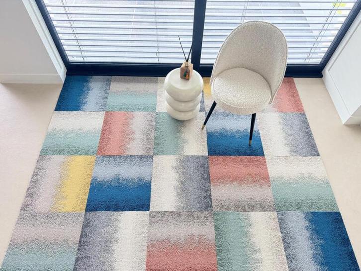 Goedkope mix van tapijttegels, OP=OP, Huis en Inrichting, Stoffering | Vloerbedekking, Nieuw, Tapijttegels, Wit, Crème, Beige