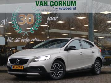 Volvo V40 Cross Country 1.5 T3 Momentum Automaat (bj 2018) beschikbaar voor biedingen