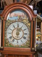 Friese staartklok met bruidskrans, Antiek en Kunst, Antiek | Klokken, Ophalen