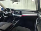 Skoda Octavia Combi 1.5 TSI 150pk First Edition LED Sfeerver, Auto's, Skoda, 65 €/maand, Stof, 4 cilinders, Blauw
