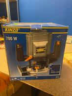 Mooie bovenfreesset Kenzo met set bovenfreesjes, Doe-het-zelf en Verbouw, Gereedschap | Boormachines, Ophalen of Verzenden, Zo goed als nieuw
