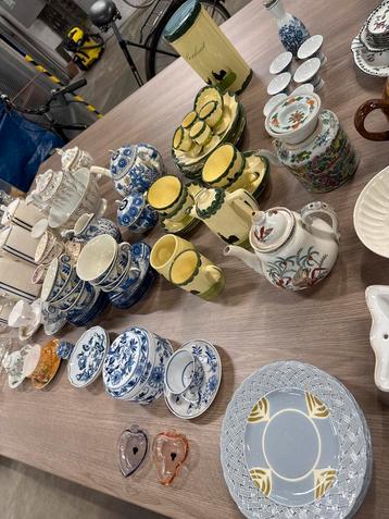 Diverse Serviezen en Kristal - Bekende Merken! beschikbaar voor biedingen