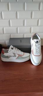 Maruti sneakers nieuw 39, Wit, Nieuw, Ophalen of Verzenden, Sneakers of Gympen