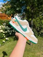 Nike SB dunk low Jarritos maat 40, Kleding | Heren, Schoenen, Overige kleuren, ., Nike, Nieuw