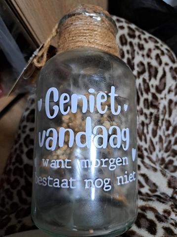 Decoratieve spulletjes leuk om kado te doen  beschikbaar voor biedingen