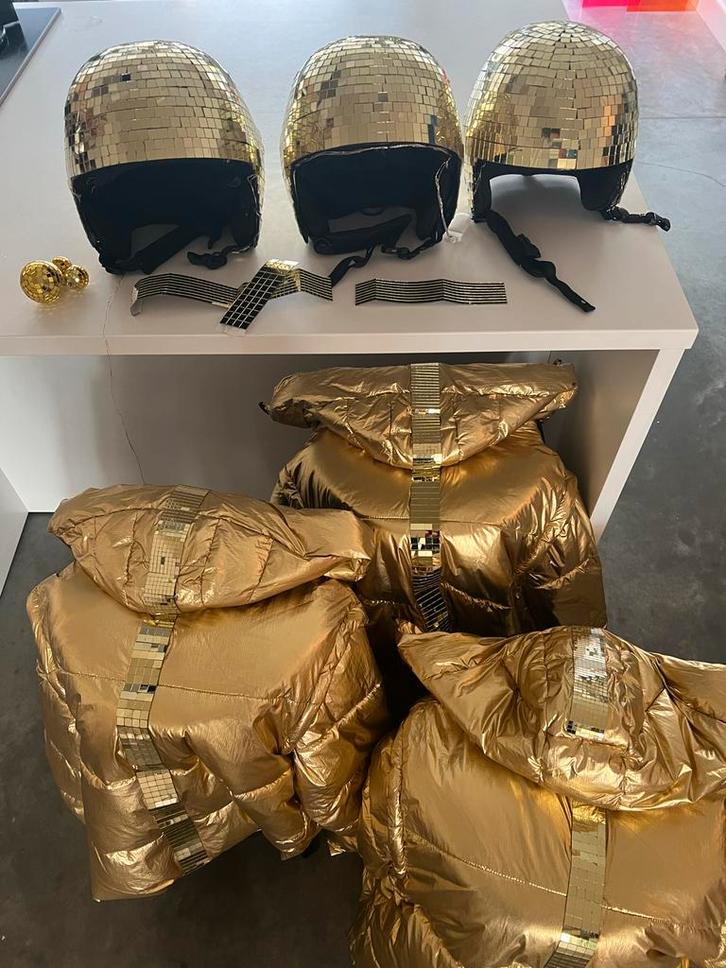 Handgemaakte Disco Helmen & Jassen - Carnaval Set, Kleding | Dames, Carnavalskleding en Feestkleding, Zo goed als nieuw, Kleding