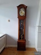 Antieke Grootvaders Klok, Ophalen, Staande klok