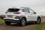 Hyundai Kona EV Premium 64 kWh ✅ Warmtepomp ✅ Leder ✅, Gebruikt, Wit, Adaptive Cruise Control, 204 pk