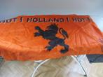 ORANJE VLAG - HOT ! HOLLAND ! HOT ! Pringles / pride, Hobby en Vrije tijd, Ophalen of Verzenden, Nieuw, Versiering, Oranje of Koningsdag