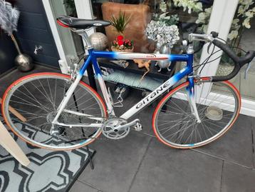 sport racefiets gitane beschikbaar voor biedingen