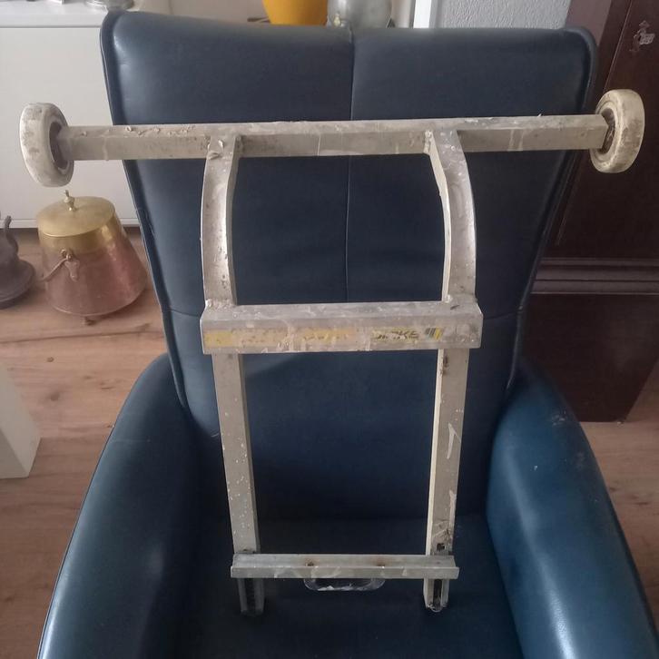 Afhouder voor ladder - Veilig werken op hoogte, Doe-het-zelf en Verbouw, Ladders en Trappen, Gebruikt, Ophalen