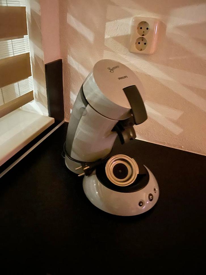 Senseo Koffiezetapparaat - Perfect voor snelle koffie!, Witgoed en Apparatuur, Koffiezetapparaten, Gebruikt, Koffiepads en cups