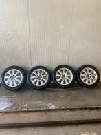 Winterset banden voor Mercedes A (oude uitvoering), Auto-onderdelen, Banden en Velgen, Ophalen, 16 inch, Banden en Velgen, Winterbanden
