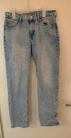Licht blauwe spijkerbroek van de H&M. Maat 32/32, H&M, Blauw, Overige jeansmaten, Ophalen of Verzenden