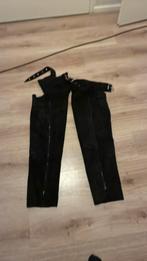 Lange zwarte chaps, Dieren en Toebehoren, Paardrijkleding, Ophalen of Verzenden, Zo goed als nieuw, Overige soorten, Overige typen