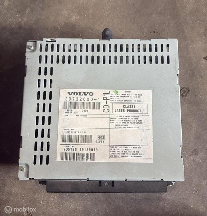 CD wisselaar Volvo V40 I ('96-'04) 30732600-1, Auto-onderdelen, Elektronica en Kabels, Volvo, Gebruikt, Ophalen of Verzenden