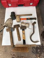 Diverse gereedschappen: Hamers, troffel, tegelhaak, borstel, Ophalen of Verzenden, Gebruikt
