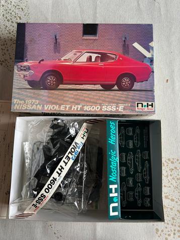 Nissan Violet HT 1600 SSS-E Modelauto beschikbaar voor biedingen