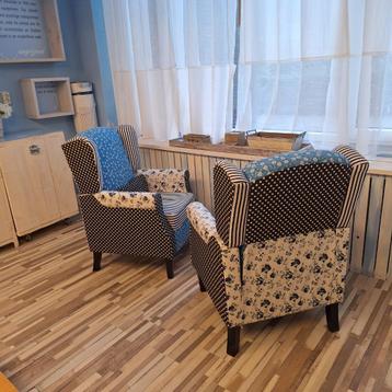 Leuke blauwe fauteuil - 2 stuks beschikbaar voor biedingen