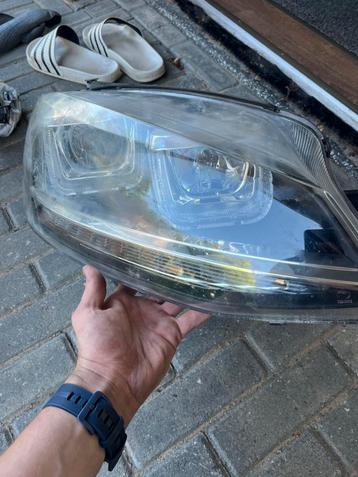 Koplampen volkswagen VII links/rechts beschikbaar voor biedingen