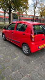 Daihatsu cuore 2008 nieuw APK met stuubkra kilometer 194500, Auto's, Daihatsu, Cuore, Handgeschakeld, Particulier, Rood