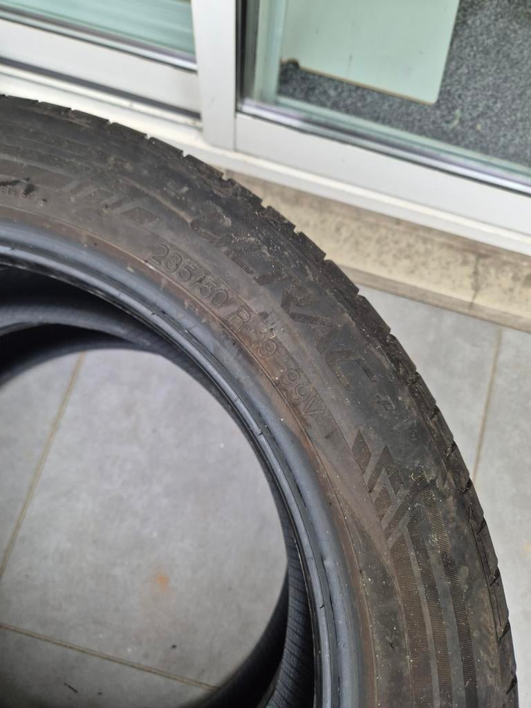 2x Zomerbanden 235/50 R19 - Vredestein, Auto-onderdelen, Banden en Velgen, 235 mm, Band(en), Zomerbanden, Ophalen