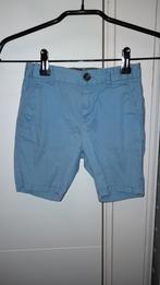 Stoere blauwe korte broek .. Maat 104 .. H&M, Jongen, Gebruikt, Ophalen of Verzenden, Broek