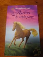  Aurea de wild pony geschreven door Christine Linneweever., Gelezen, Fictie algemeen, Ophalen of Verzenden, Christine Linneweever