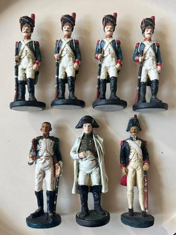 7 handgeschilderde soldaten Napoleon figuren soldaatjes beschikbaar voor biedingen