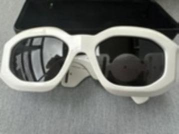 Zonnebril dames Versace. Wit. Incl. originele doos. beschikbaar voor biedingen