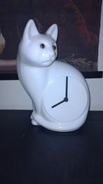 Poezen klok jaren 80 wit, Ophalen of Verzenden, Zo goed als nieuw, Analoog, Wekker of Tafelklok