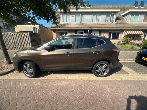 Nissan Qashqai 1.5 DCI 81KW 2WD 2015 Bruin, Auto's, Nissan, Particulier, Qashqai, Diesel, B, SUV of Terreinwagen, Handgeschakeld