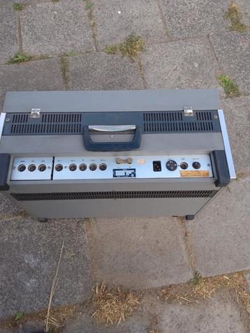 Uit 1969 deze professionele Philips pro 12 beschikbaar voor biedingen