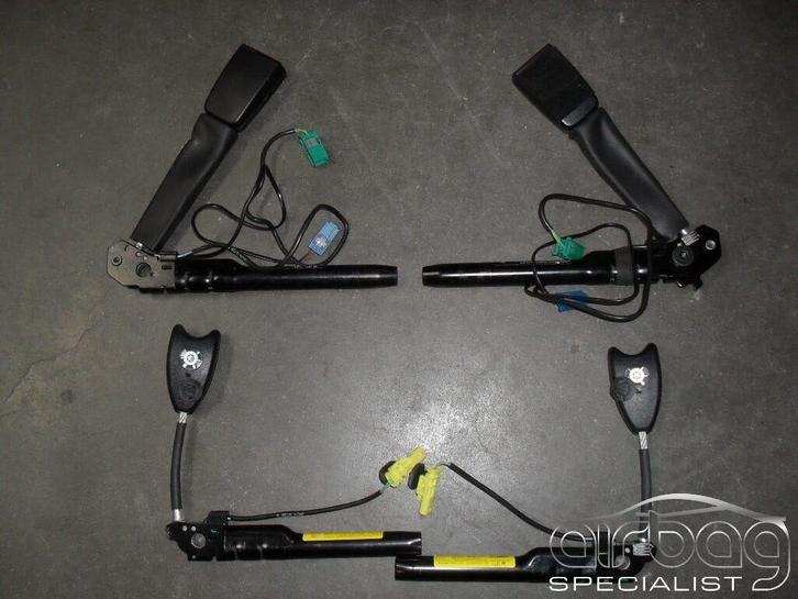 Gordel spanner set Opel Adam 4 stuks model 2013-2019, Auto-onderdelen, Interieur en Bekleding, Opel, Gebruikt, Ophalen of Verzenden