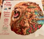 Sunsout Puzzel Leeuwenfamilie Puzzel - 600 stukjes, Hobby en Vrije tijd, Denksport en Puzzels, Ophalen of Verzenden, 500 t/m 1500 stukjes