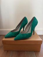Reiss pump suede mt 38 groen, Reiss, Pumps, Ophalen of Verzenden, Zo goed als nieuw