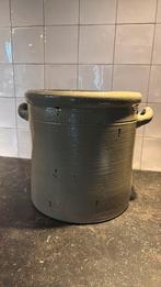 Grote oude Franse aardewerk pot / kruik, Ophalen