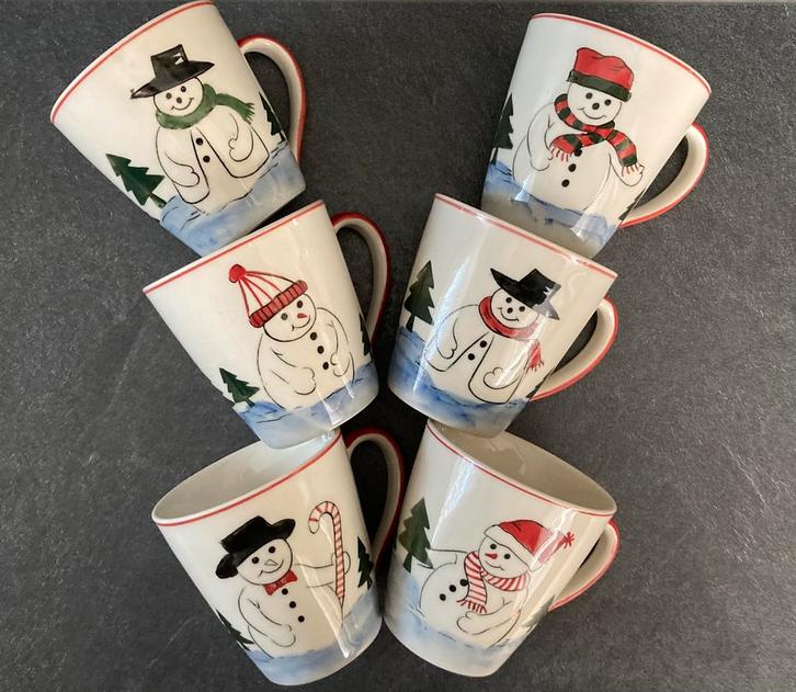 6 Vic’s hand painted winterse  mokken met Sneeuwpop, Huis en Inrichting, Keuken | Servies, Kop(pen) en/of Schotel(s), Overige stijlen