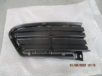  Toyota RAV 4 grille, radiateur, onder links 5312842080, beschikbaar voor biedingen