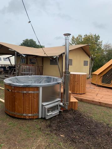 Hottub open showroom - zaterdag 10:00-15:00 - sauna’s/ijsbad beschikbaar voor biedingen