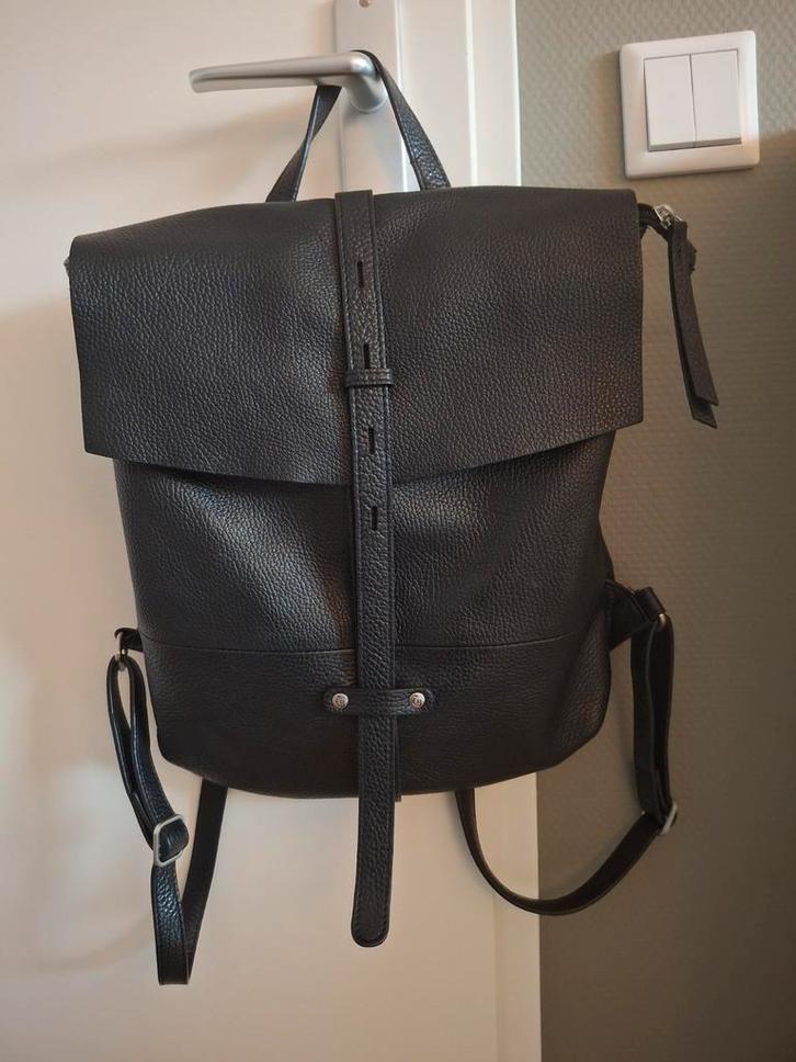 Castelijn & Beerens Babette Gesso Zwarte Rugzak, Sieraden, Tassen en Uiterlijk, Tassen | Rugtassen, Zo goed als nieuw, Overige merken