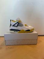 Nike Air Jordan 4 “Vivid Sulfur” maat 39., Geel, Nike, Ophalen of Verzenden, Sneakers of Gympen