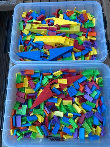 Speed Domino Stenen en Accessoires beschikbaar voor biedingen