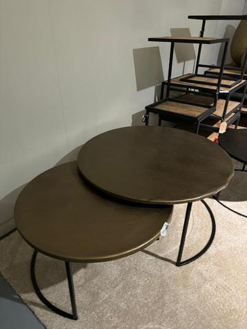 Salontafel Set van 2 l Whoon l Purewood l van €539 voor €200 beschikbaar voor biedingen