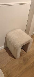 Teddy poef kwantum, Huis en Inrichting, Banken | Voetenbanken en Poefen, Ophalen, Gebruikt, Rond, Minder dan 50 cm