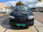 Hyundai H 200 2.5 TCI LWB, 2500 cc, Achterwielaandrijving, Gebruikt, 4 cilinders