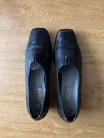 Leren instappers, Ophalen, Zo goed als nieuw, Instappers, Zwart